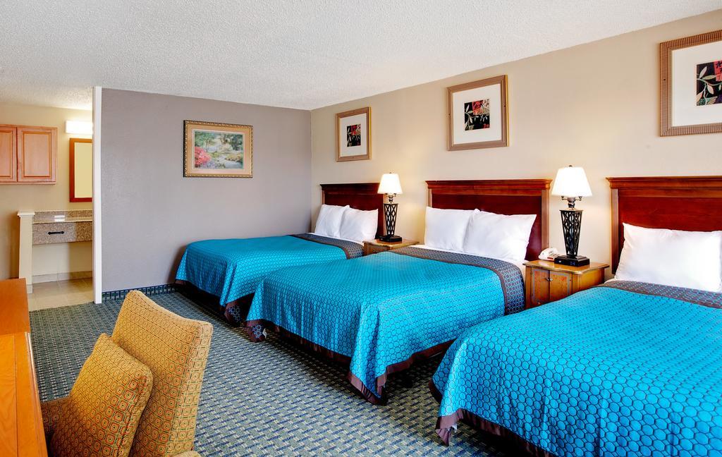 Days Inn By Wyndham Lafayette Near Lafayette Airport Kültér fotó
